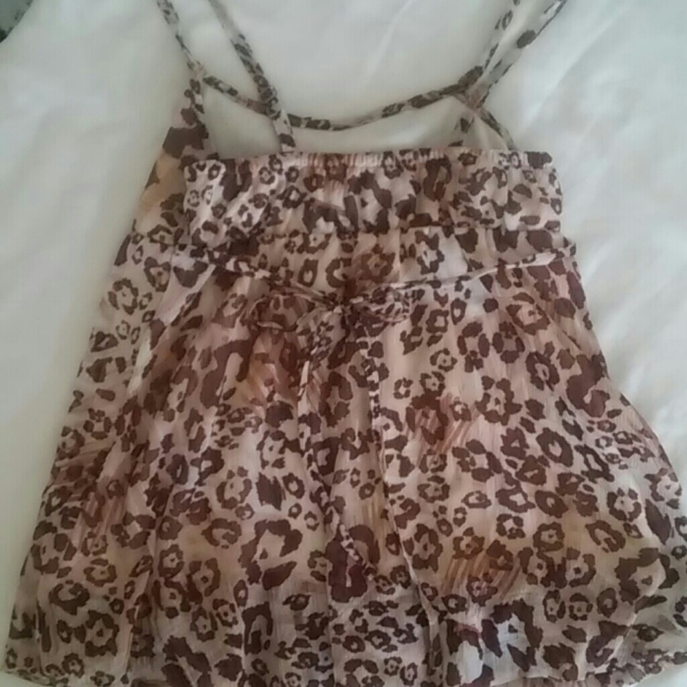 Top - Picture 2 of 3
